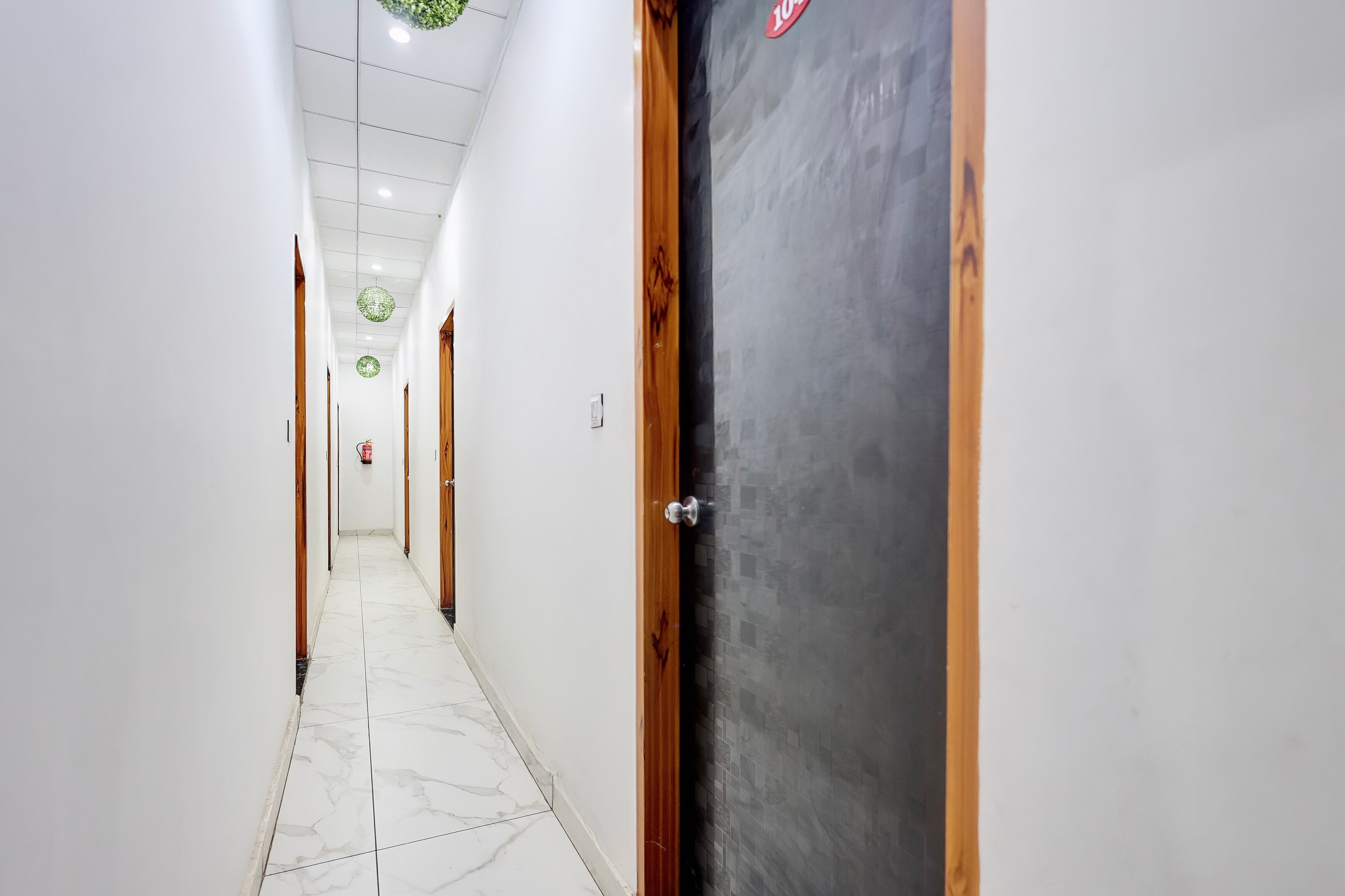 Hotel O JIND RESORT - Tap to explore photos