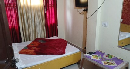 Rishu Palace Lodge Room Type - Double Bed Ac