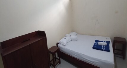 Hotel O Setia Budi Guest House 1 Room Type - Indonesia Standard Double
