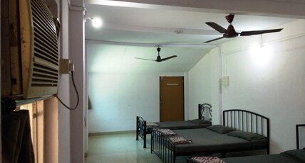 Akshi Villa Room Type - Standard Room