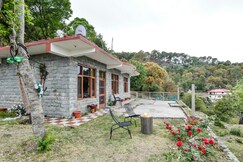 3 Bedroom| Lawn | Kitchen | View of Kasauli Hills