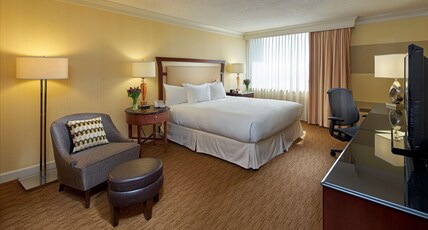 Hilton Raleigh North Hills Room Type - 1KNG MOB HEARING ACC W TUB