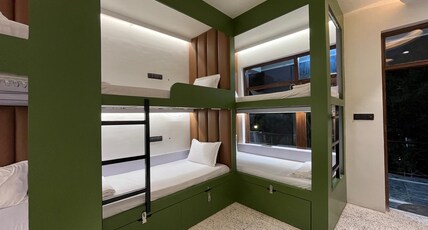 Joey's by the Lakeside Room Type - Lake View Dorm Room