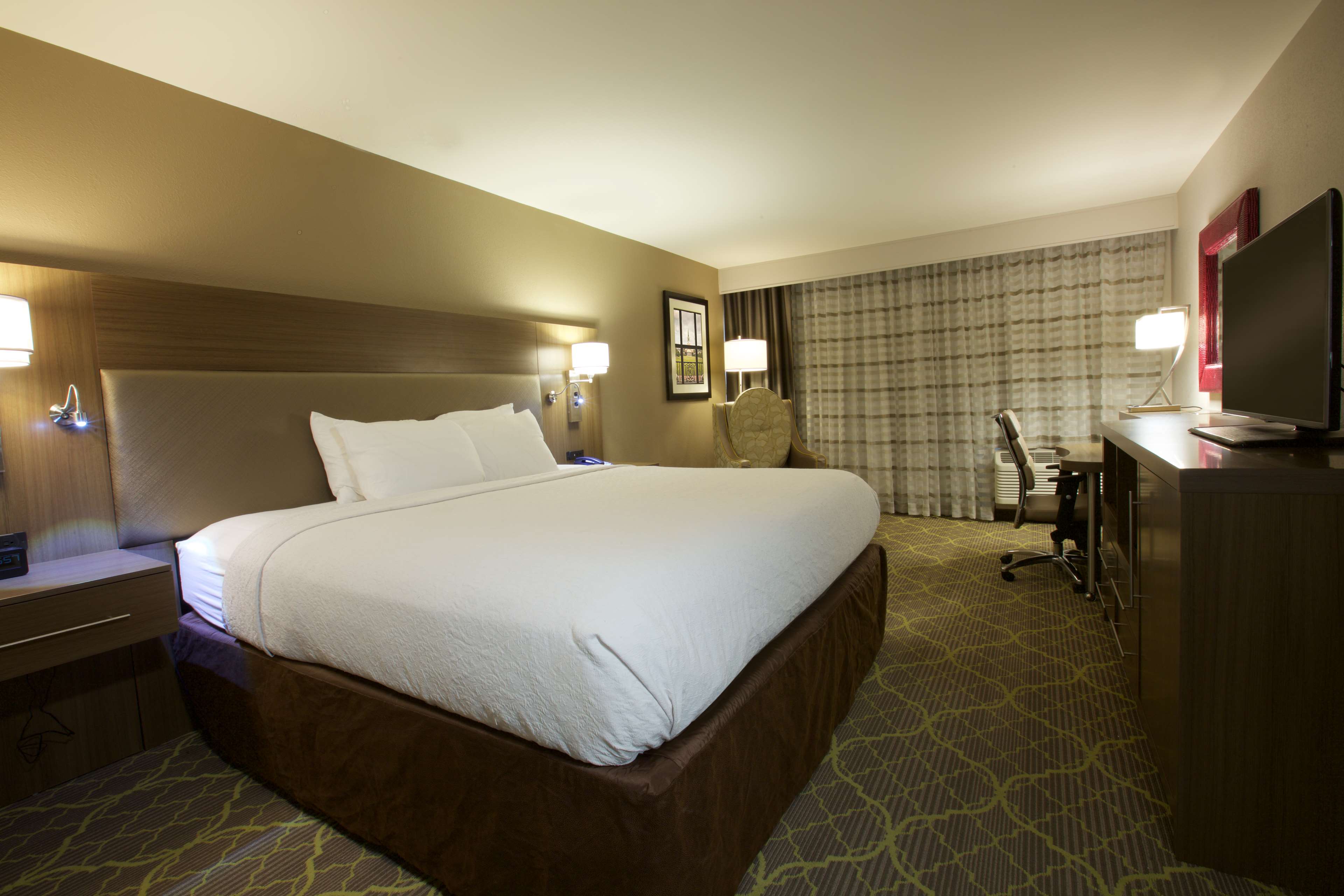 DoubleTree by Hilton Winston Salem - University, NC - Tap to explore photos