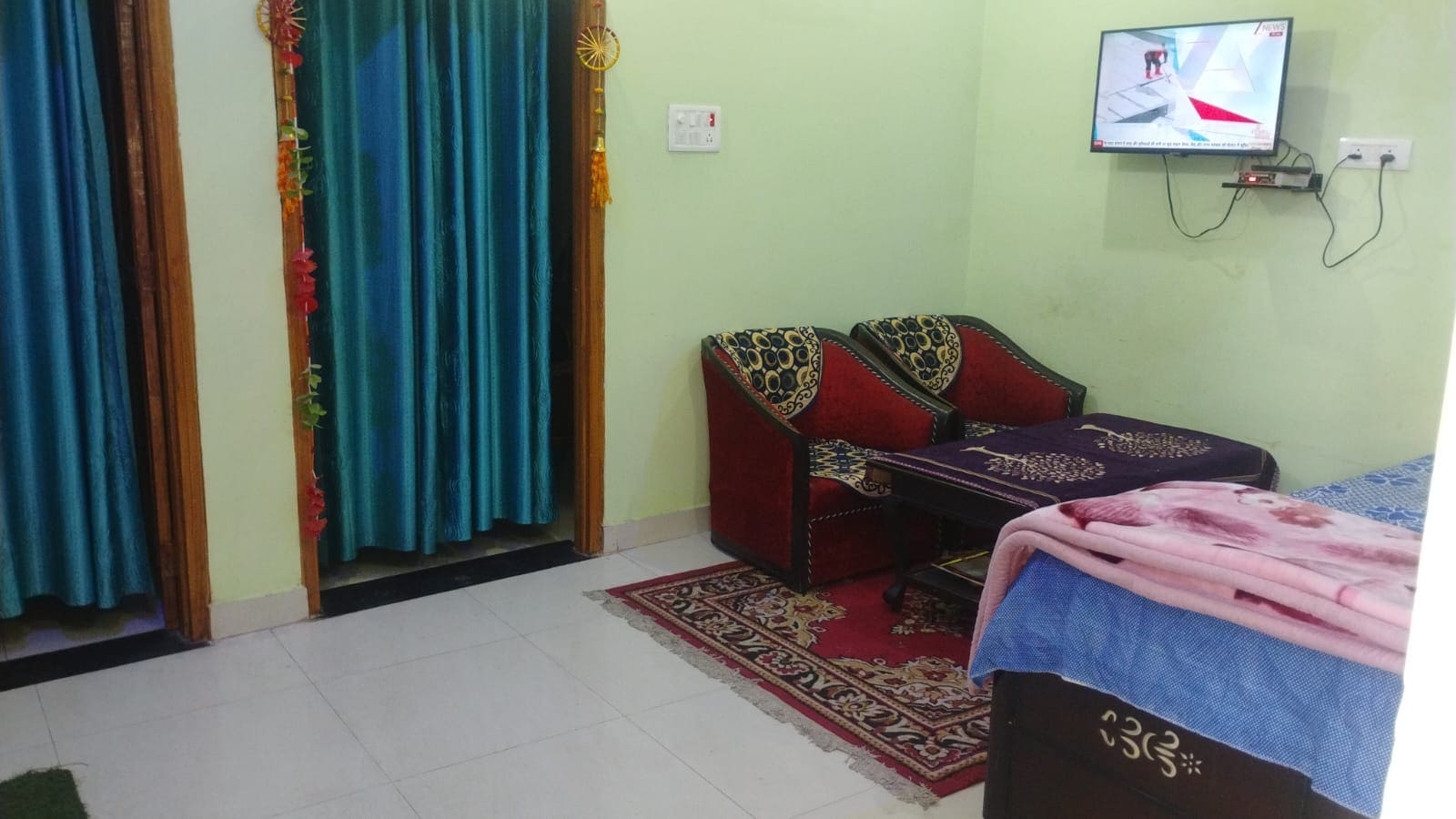 SATI HOME STAY - Tap to explore photos