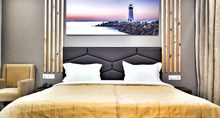 Hotel Delhi Aerocity Room Type - Super Deluxe Room