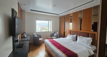 Hotel Elara Room Type - Super Deluxe King Bed Room