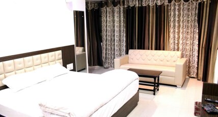 Galaxy hotel Room Type - Deluxe Room