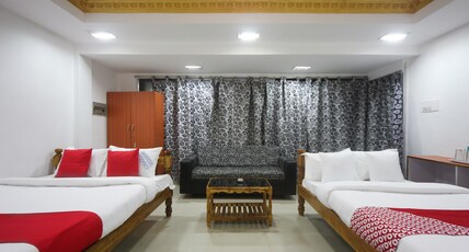 UNIVERSAL RESIDENCY Room Type - Family AC Suite Room