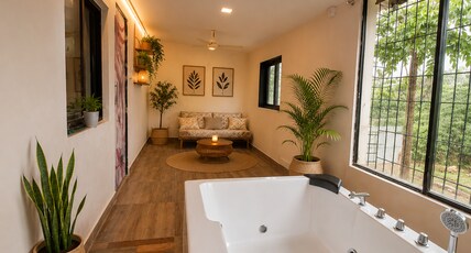 Spacious 4BHK Getaway with Round Pool Room Type - Spacious 4BHK Getaway with Round Pool