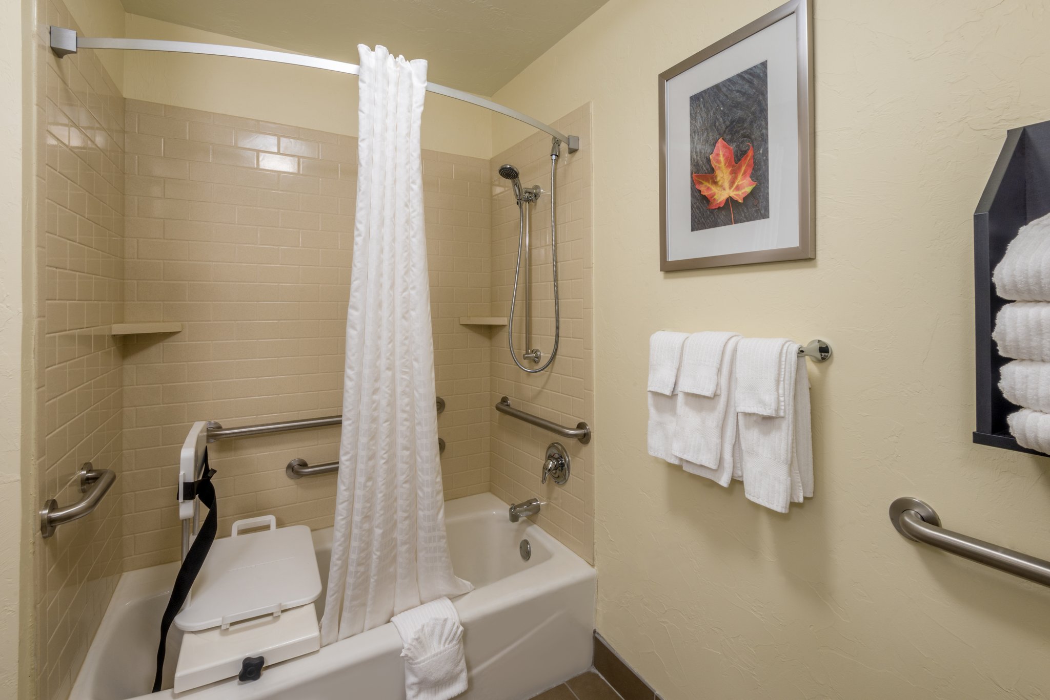 Candlewood Suites Del City - Tap to explore photos