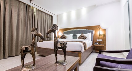 Hotel Placid Allahabad Room Type - Suite Room