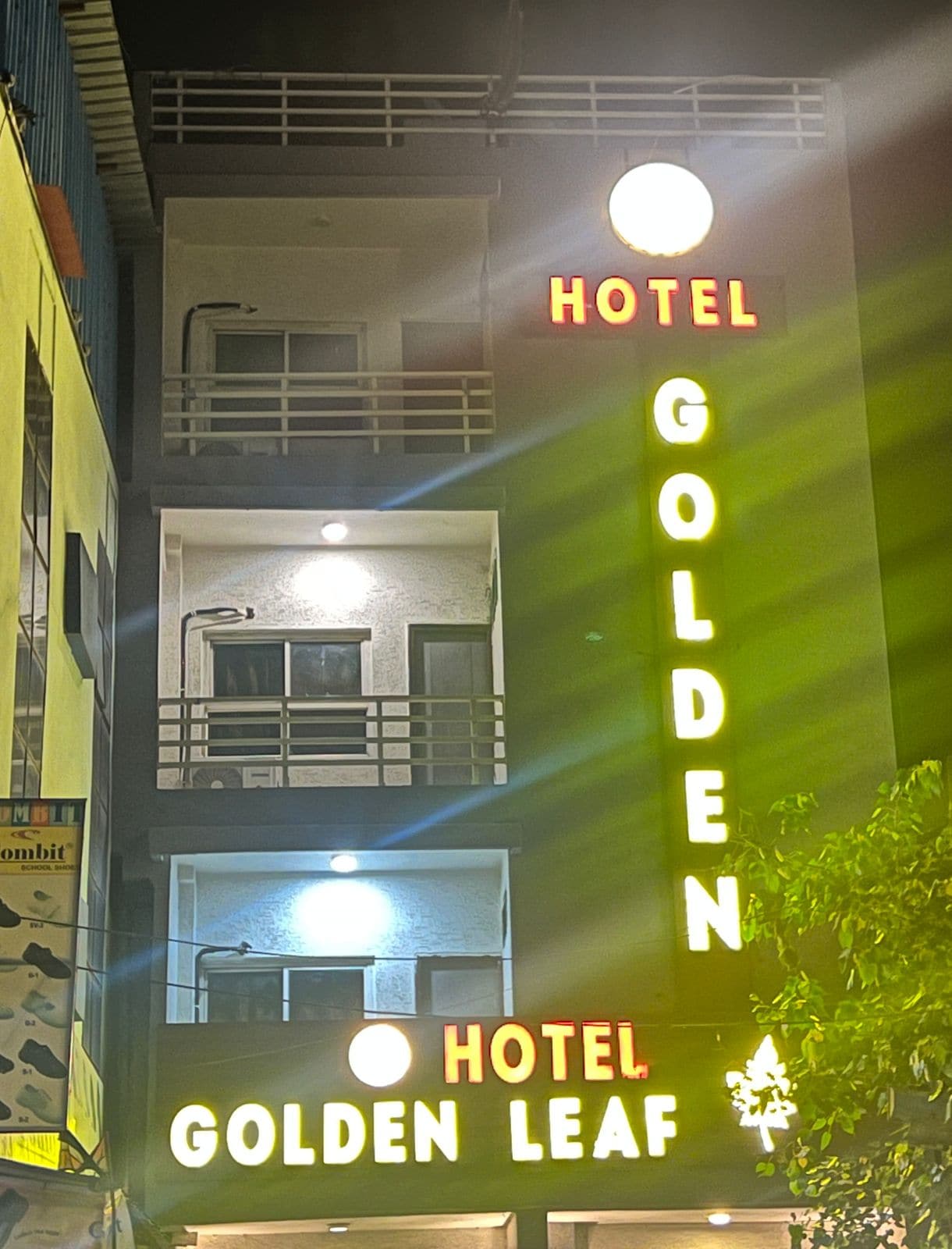 Hotel Golden Leaf. - Tap to explore photos