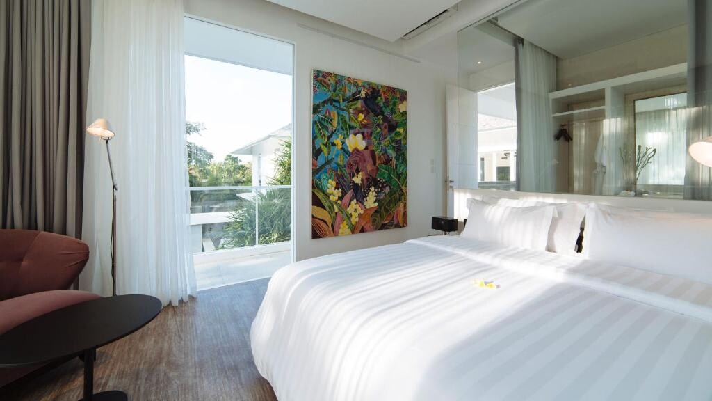 Villa Canggu North & South - Tap to explore photos
