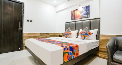Hotel Prestige Elite Near Railway Station Room Type - Deluxe Ac Hotel Prestige Elite Near Railway Station Room Type - Deluxe Ac