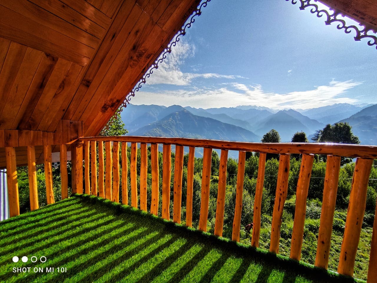 The Tree Top Treehouse Jibhi - Tap to explore photos
