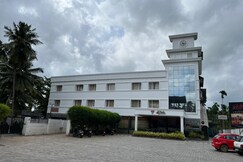 J K Park Residency Perambra