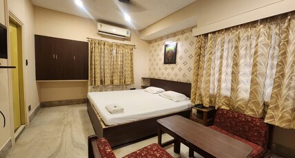 The Airport Guest House Room Type - AC Deluxe Room The Airport Guest House Room Type - AC Deluxe Room