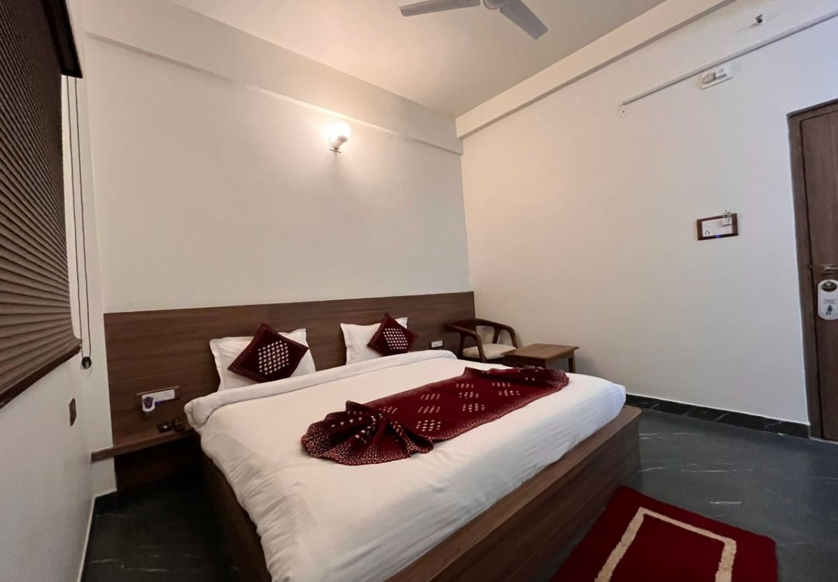 HOTEL APOORVA ROYALE - Tap to explore photos