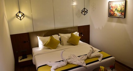 Namo Residency Room Type - Deluxe Double or Twin Room