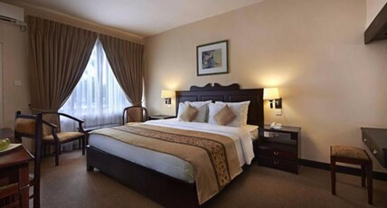 Berjaya Hotel Colombo Room Type - Standard Double