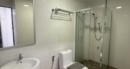 Palette - Bukit Mata Boutique Hotel Room Type - Deluxe King Room - With Window