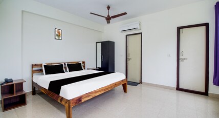 Super Hotel O Vizag IT Hill Rushikonda Room Type - Classic Super Hotel O Vizag IT Hill Rushikonda Room Type - Classic