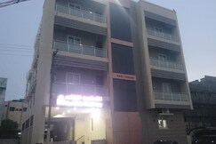 karthick Residency