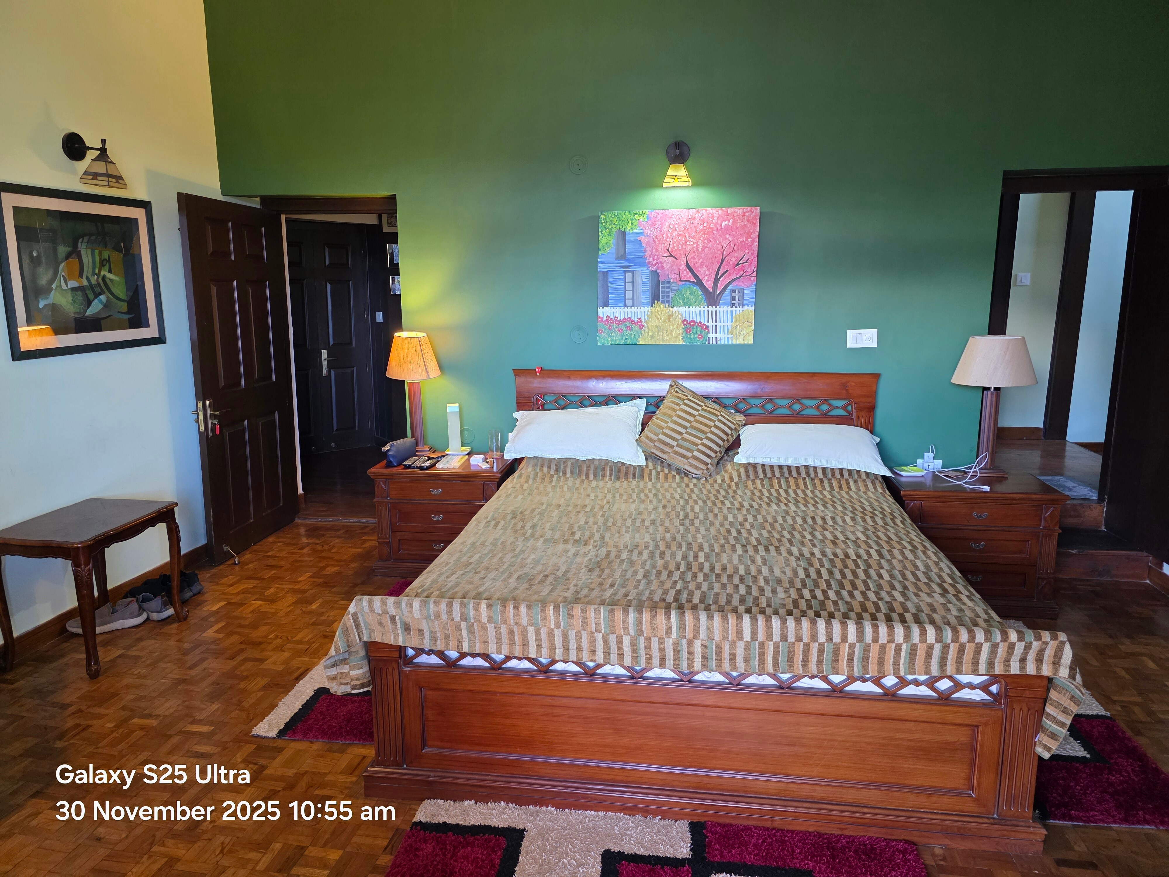 Shant Kuti A Luxury Cottage With A Superb View - Tap to explore photos
