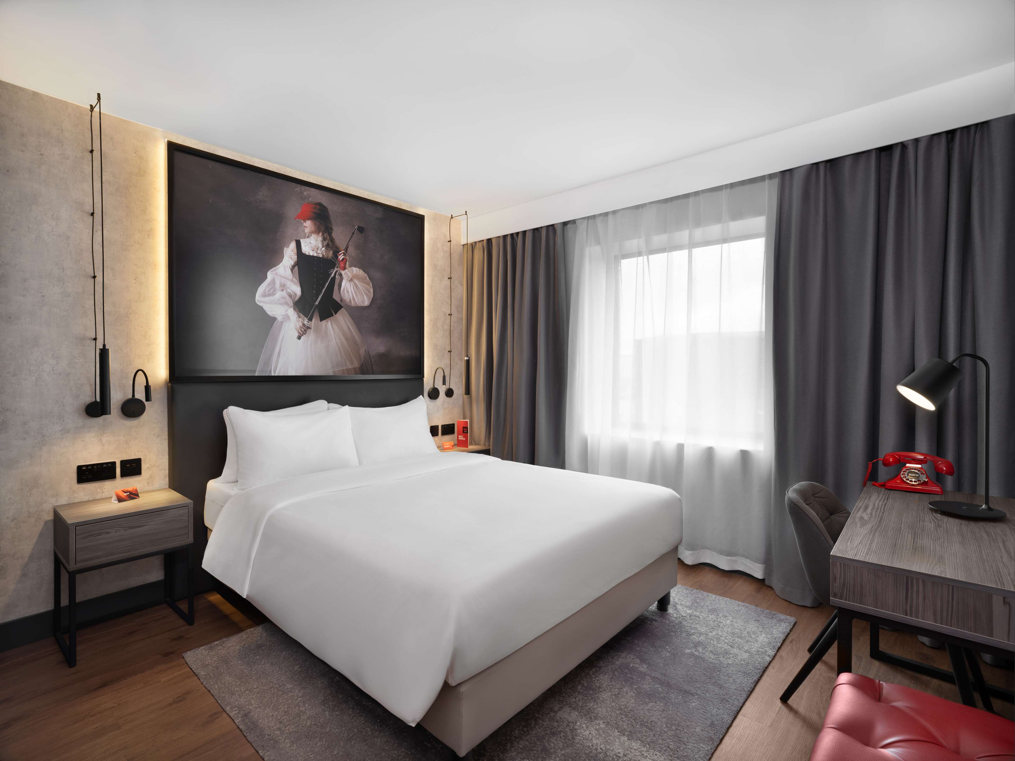 Radisson RED London Gatwick Airport - Tap to explore photos