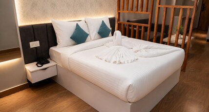 Xenious Smart Suites Greater Noida Room Type - Deluxe Studio with Balcony