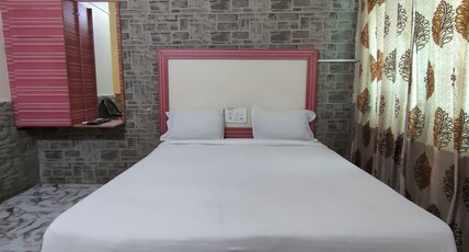 Hotel Shiv Tara Room Type - Classic AC Room