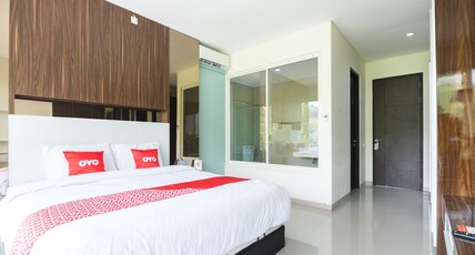 Hotel O Taman Dayu Villa Golf View Room Type - Indonesia Suite Double