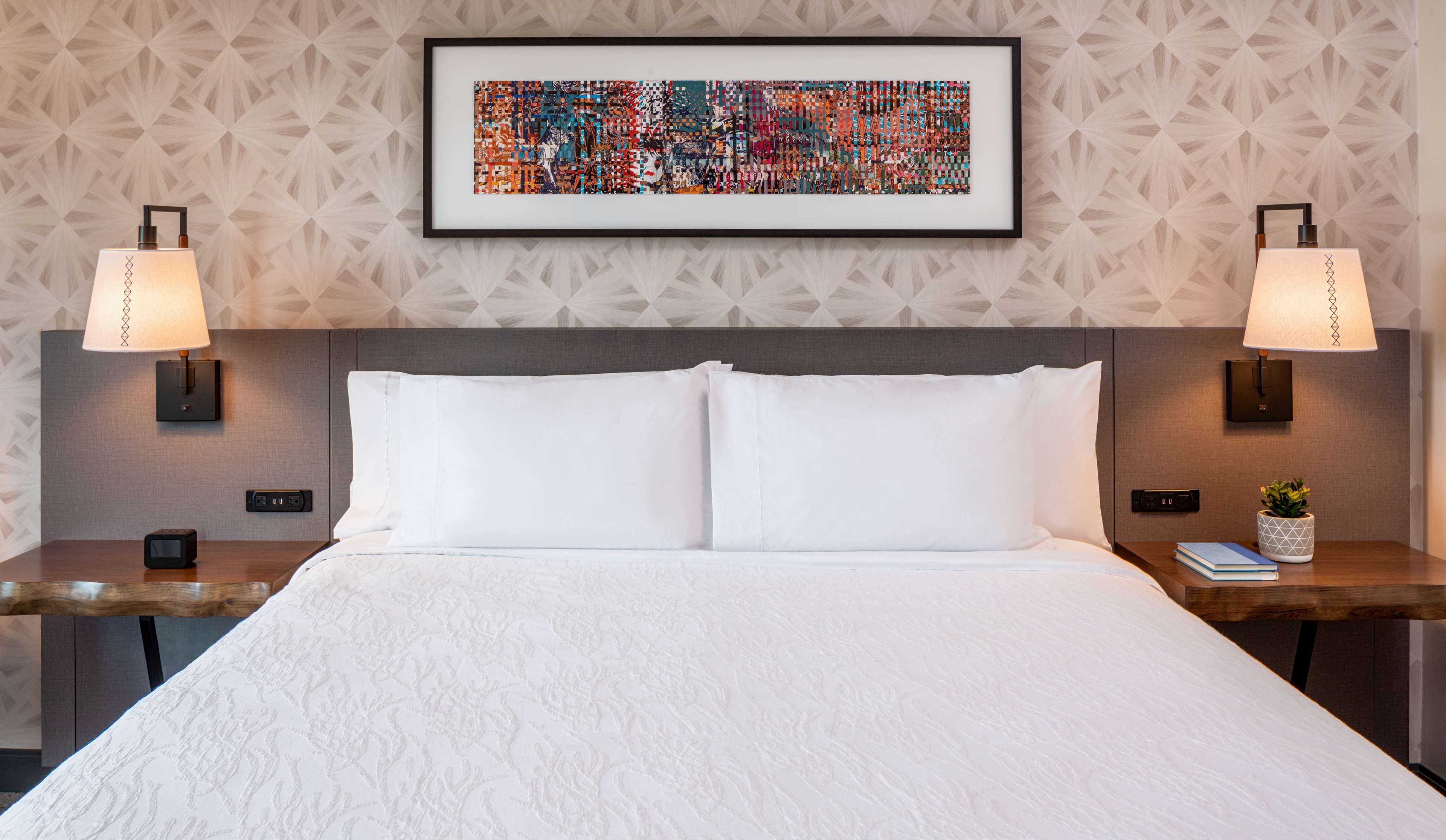 Hilton Garden Inn Austin University - Tap to explore photos