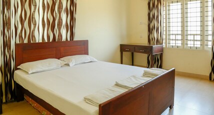 FORT BEACH APARTMENT Room Type - 3BHK Crystal Apartment