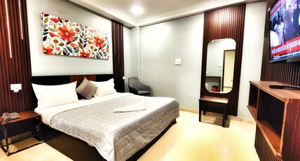 Hotel The Terminal Near Delhi Airport Room Type - Deluxe Room Hotel The Terminal Near Delhi Airport Room Type - Deluxe Room