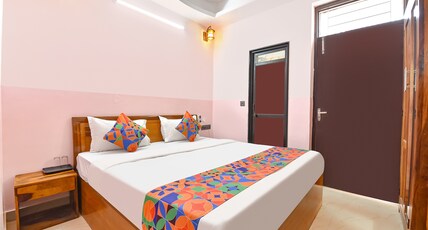 Via D7 Room Type - Deluxe Room