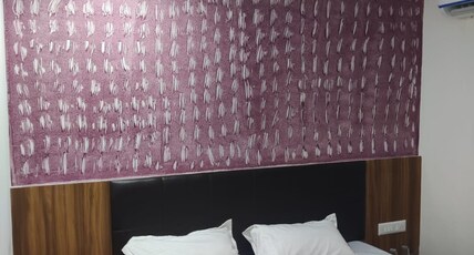 Hotel Kalash Room Type - Deluxe Room