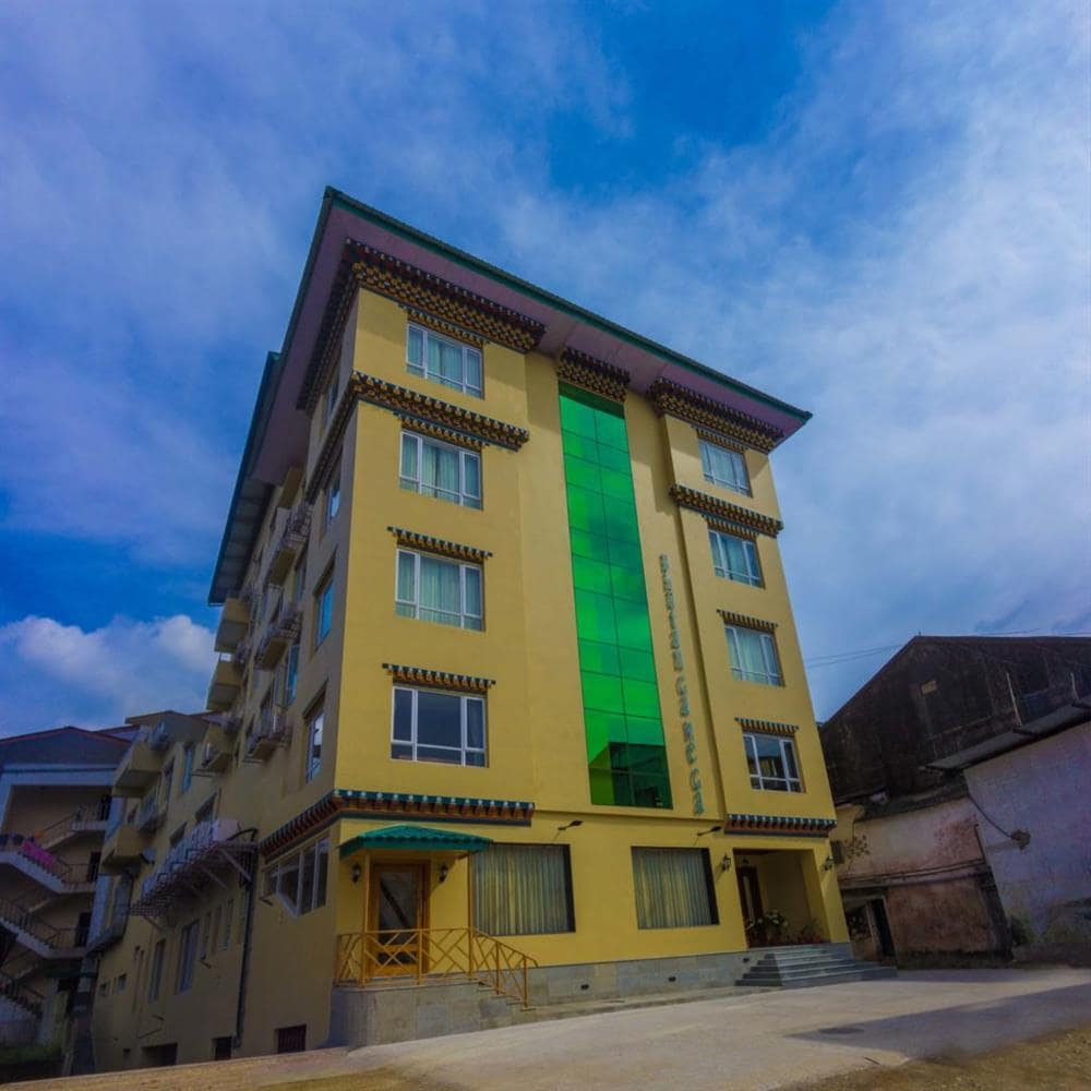 Hotel Bhutan Ga Me Ga - Tap to explore photos