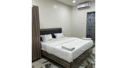 FabHotel Yash Residency II Room Type - Deluxe Room