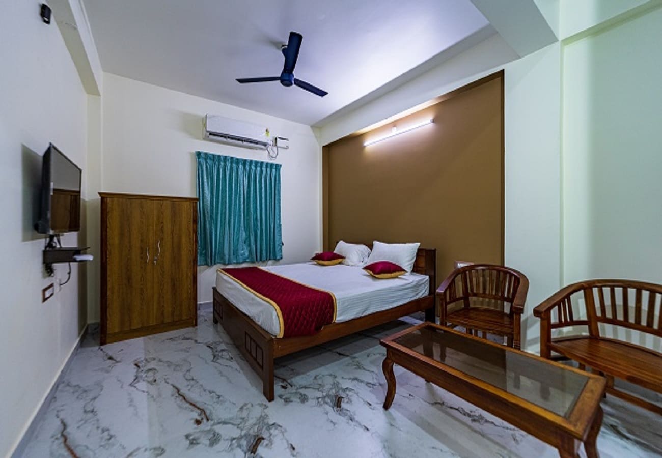 Arjuna Residency - Tap to explore photos