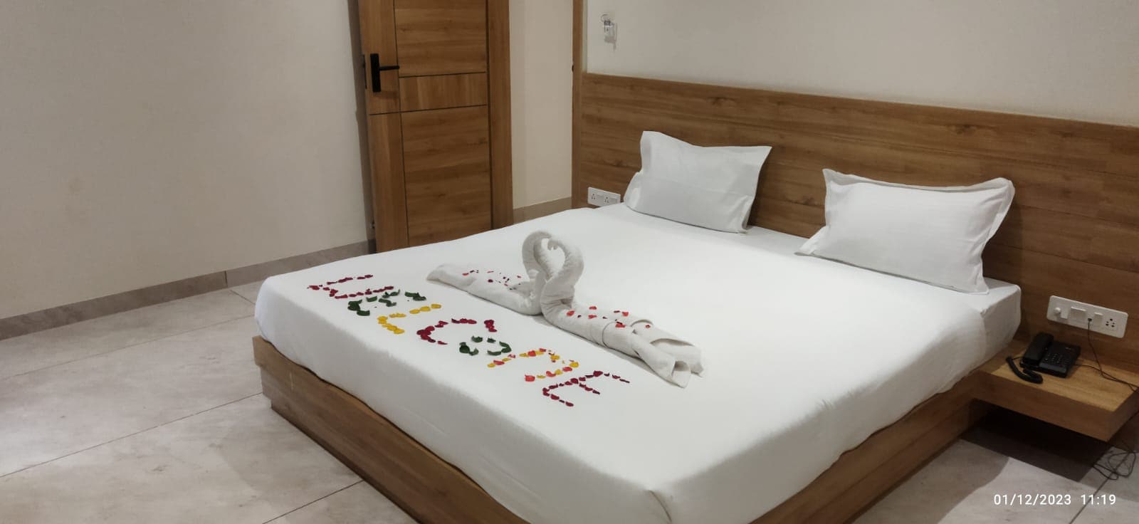 Hotel Rajshree - Tap to explore photos