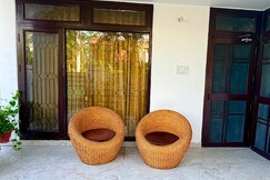 Sunlit 2BHK in Quiet Neighborhood