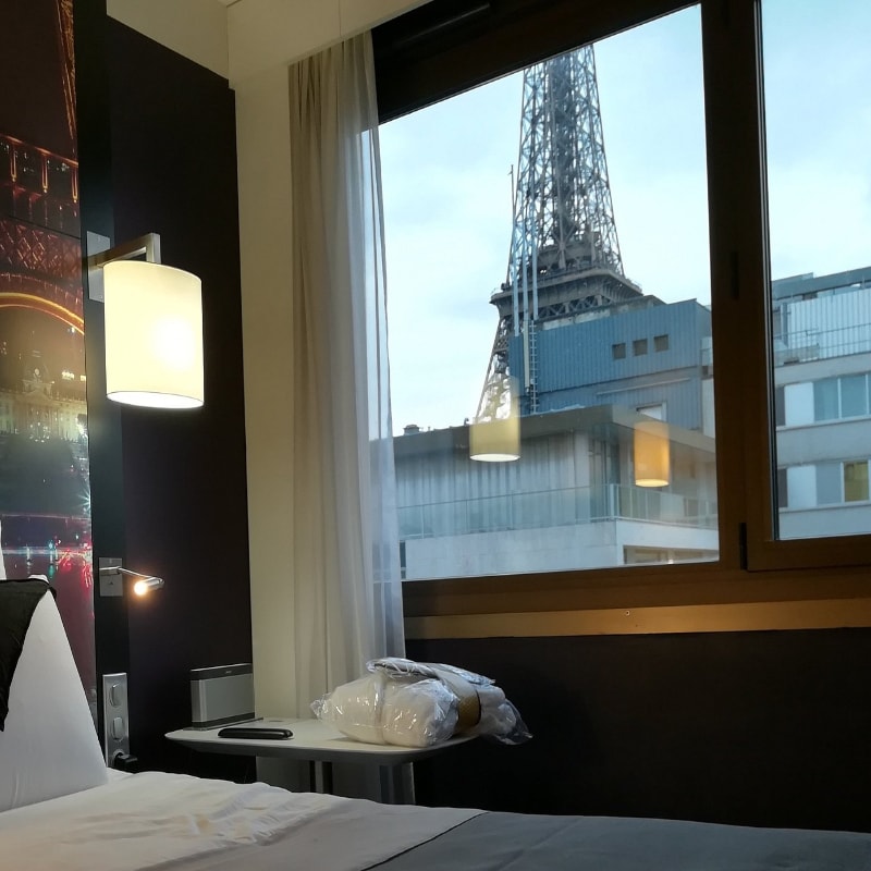 Mercure Paris Centre Tour Eiffel - Tap to explore photos