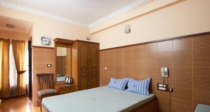 Hotel Sama Deluxe Room Type - Double Room NON AC Hotel Sama Deluxe Room Type - Double Room NON AC
