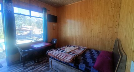 Midway Guest House Room Type - Semi Deluxe Bedroom