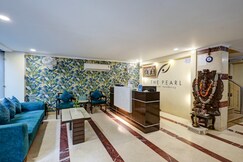 THE PEARL-A Royal Residency