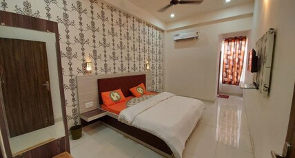 Kajal Hotel Room Type - AC Four Bed