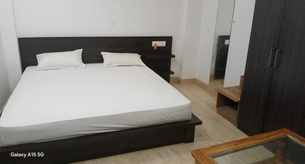Avini's Garden & Hotel By GRB Room Type - Standard Room