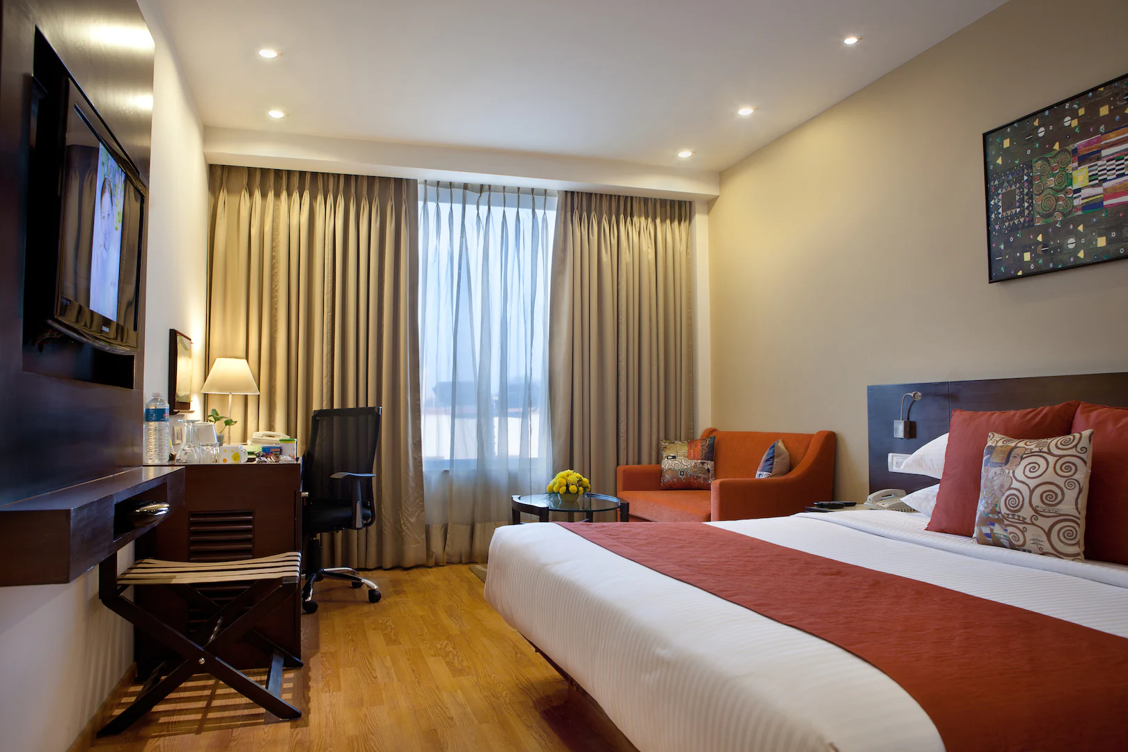 Lemon Tree Hotel Aurangabad - Tap to explore photos